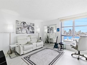 19101 NE 36th Ct 2501, Aventura FL 33180