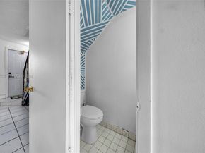 1923 SW 107th Ave 103, Miami FL 33165