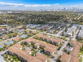 17050 NE 14th Ave 106, Miami FL 33162