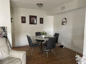 10054 Winding Lake Rd 103, Sunrise FL 33351