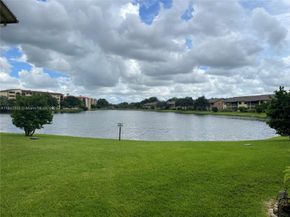 10054 Winding Lake Rd 103, Sunrise FL 33351