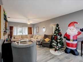 8290 Sunset Dr, Miami FL 33143