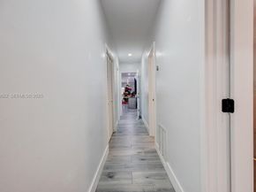 8290 Sunset Dr, Miami FL 33143