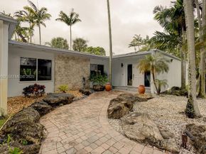 8290 Sunset Dr, Miami FL 33143