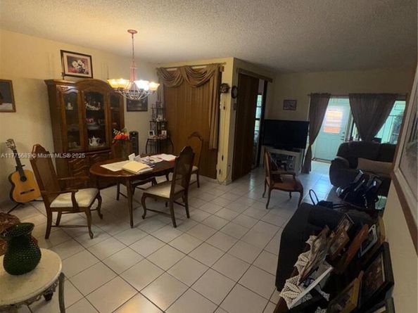 13464 SW 11th Ter, Miami FL 33184
