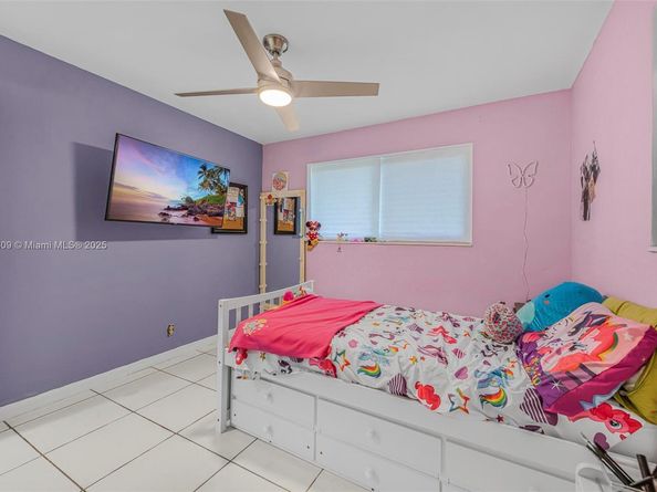 14420 SW 74th St, Miami FL 33183