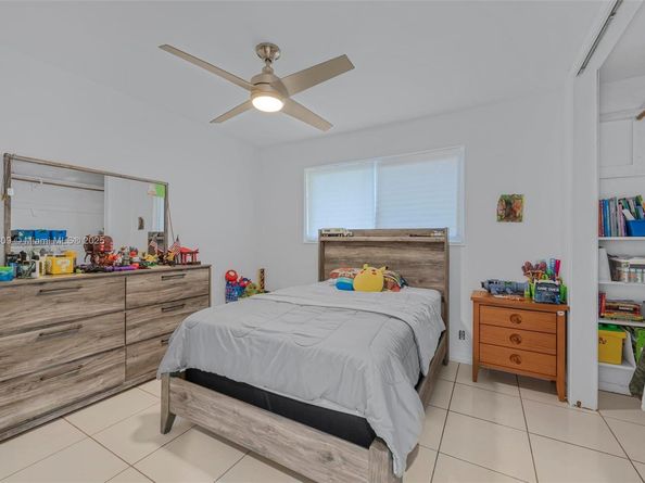 14420 SW 74th St, Miami FL 33183