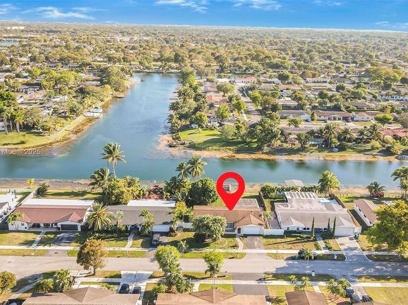 14420 SW 74th St, Miami FL 33183