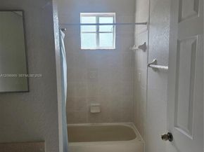 6453 Catalina Ln, Tamarac FL 33321