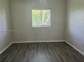 6453 Catalina Ln, Tamarac FL 33321