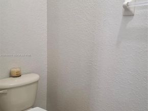 6453 Catalina Ln, Tamarac FL 33321