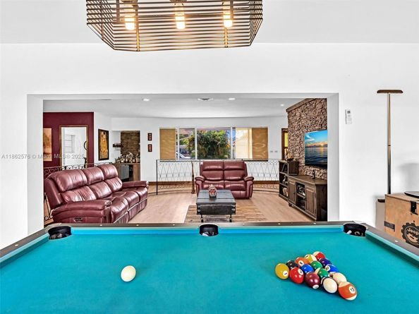 20350 Highland Lakes Blvd, Miami FL 33179
