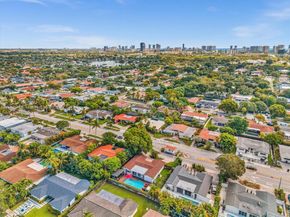 20350 Highland Lakes Blvd, Miami FL 33179
