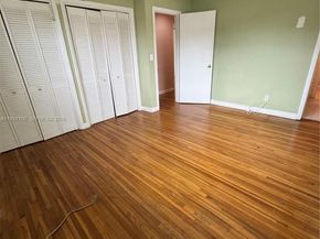 8431 SW 27th Ter, Miami FL 33155