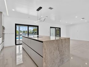 607 Layne Blvd, Hallandale Beach FL 33009