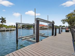 607 Layne Blvd, Hallandale Beach FL 33009