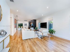 412 NW 41st St, Miami FL 33127