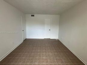 484 NW 165th St Rd A214, Miami FL 33169