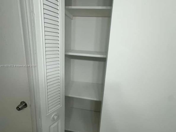 484 NW 165th St Rd A214, Miami FL 33169