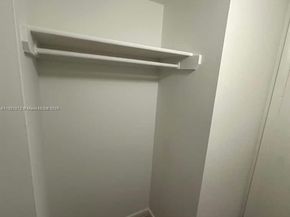 484 NW 165th St Rd A214, Miami FL 33169