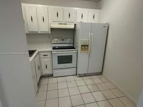 484 NW 165th St Rd A214, Miami FL 33169