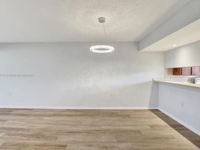 1715 Whitehall Dr 305, Davie FL 33324