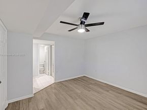 1715 Whitehall Dr 305, Davie FL 33324