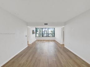 1715 Whitehall Dr 305, Davie FL 33324