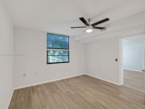 1715 Whitehall Dr 305, Davie FL 33324