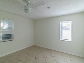 11742 SW 52nd St, Cooper City FL 33330