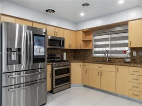1211 NW 179th St, Miami Gardens FL 33169