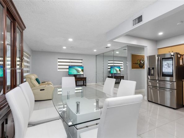 1211 NW 179th St, Miami Gardens FL 33169