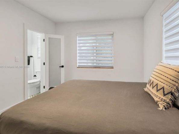813-15 39th, Miami Beach FL 33140