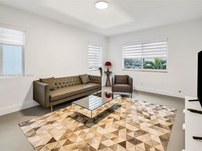 813-15 39th, Miami Beach FL 33140