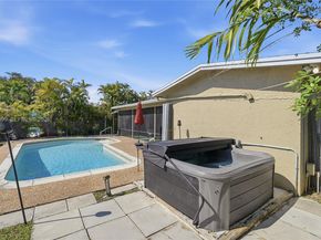11420 NW 32nd Pl, Sunrise FL 33323