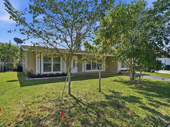 11420 NW 32nd Pl, Sunrise FL 33323