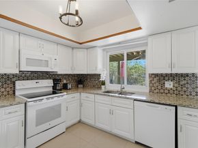 11420 NW 32nd Pl, Sunrise FL 33323