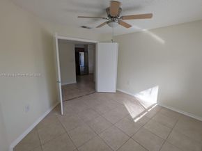 15201 Glenmoor Dr 15201, West Palm Beach FL 33409
