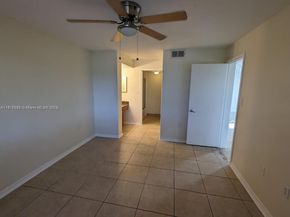 15201 Glenmoor Dr 15201, West Palm Beach FL 33409