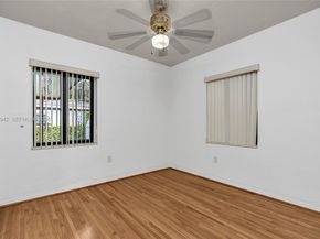3694 NW 20th St, Miami FL 33142