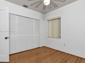 3694 NW 20th St, Miami FL 33142