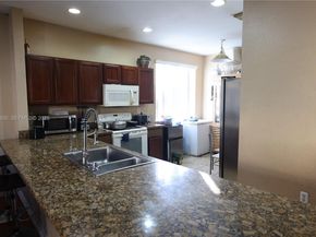 1413 NW 206th St, Miami Gardens FL 33169