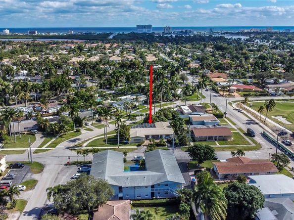 910 N 14th Ct, Hollywood FL 33020