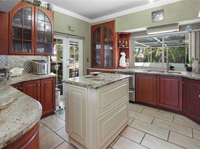 910 N 14th Ct, Hollywood FL 33020