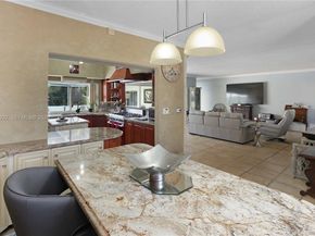 910 N 14th Ct, Hollywood FL 33020