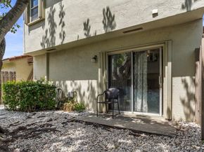 10854 NW 8th St, Pembroke Pines FL 33026