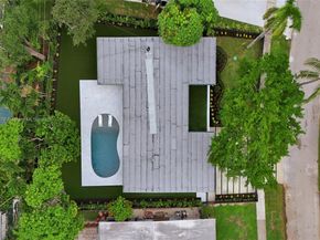 1931 NE 186th Dr, North Miami Beach FL 33179