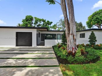 1931 NE 186th Dr