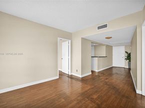 900 Bay Dr 321, Miami Beach FL 33141