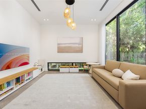 2321 Trapp Ave, Coconut Grove FL 33133